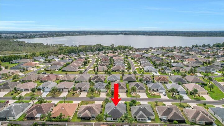 Property Photo: 1241 Tarflower Terrace FL 32163