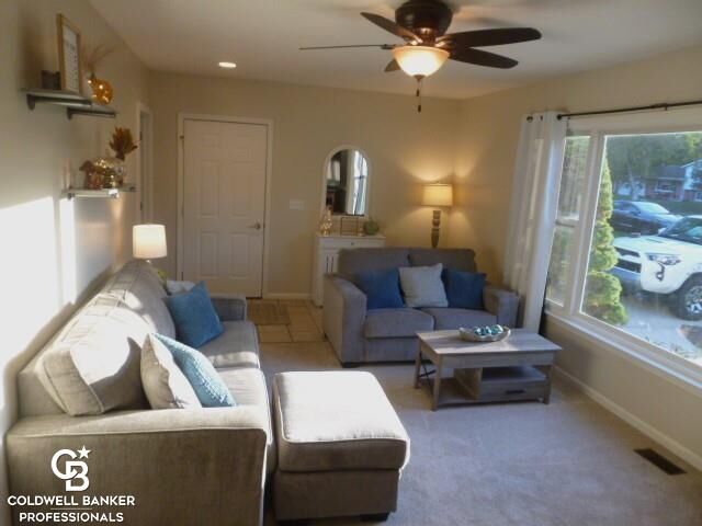 Property Photo:  3002 Oakwood Drive  MI 48060 