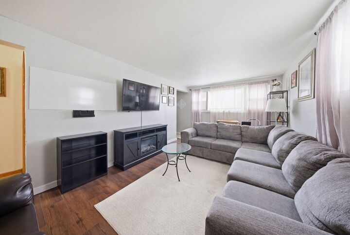 Property Photo: 7426 62 Place W IL 60501