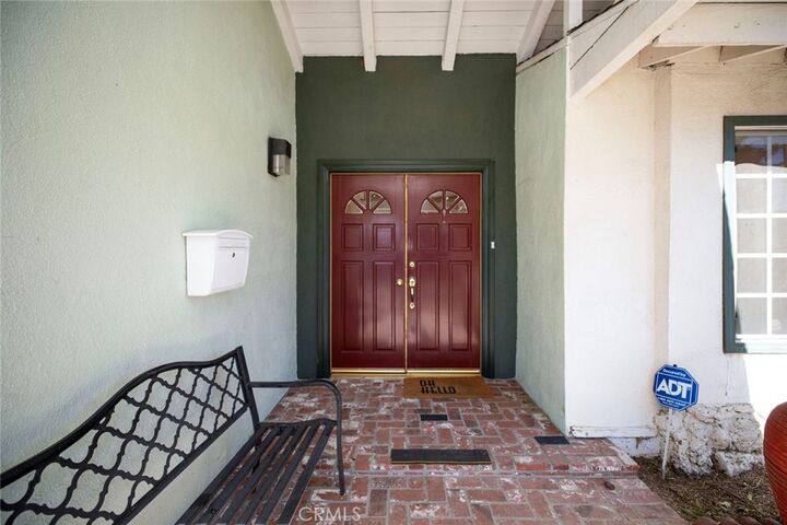 Property Photo:  18119 Calvert Street  CA 91335 