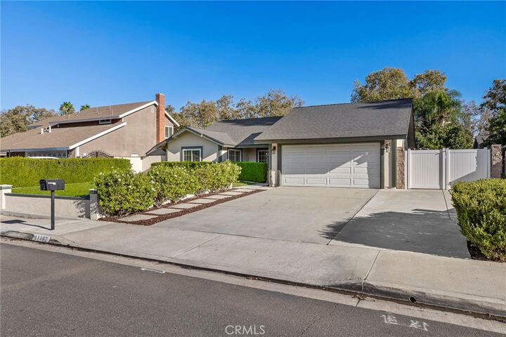 Property Photo: 11162 Cochran CA 92505