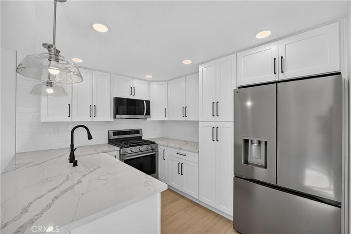 Property Photo:  47 Georgetown 40  CA 92612 
