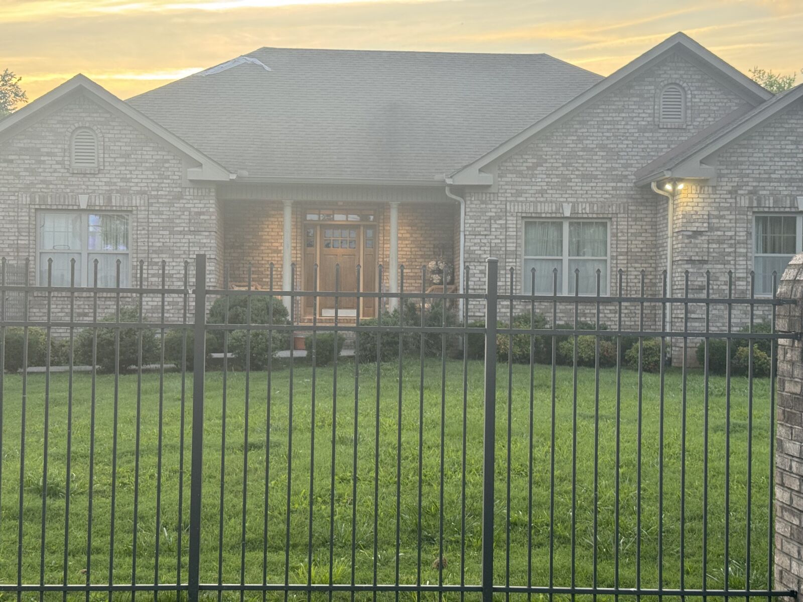 Property Photo:  1719 River Dr  TN 37218 