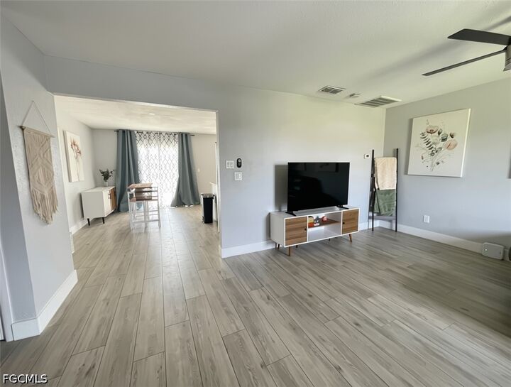 Property Photo:  3801 SE 10th Avenue  FL 33904 