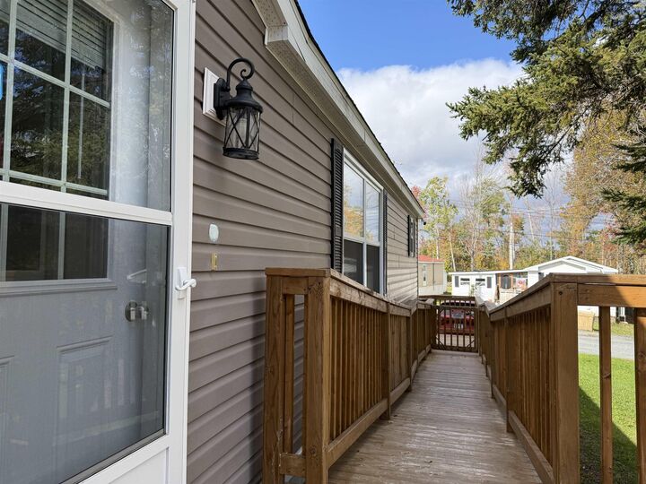 Property Photo:  14 Ventura Avenue  NS B0K 1H0 