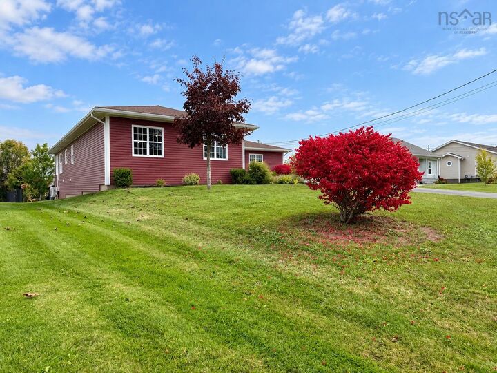 Property Photo: 14 Marshview Drive NS B4H 4C1