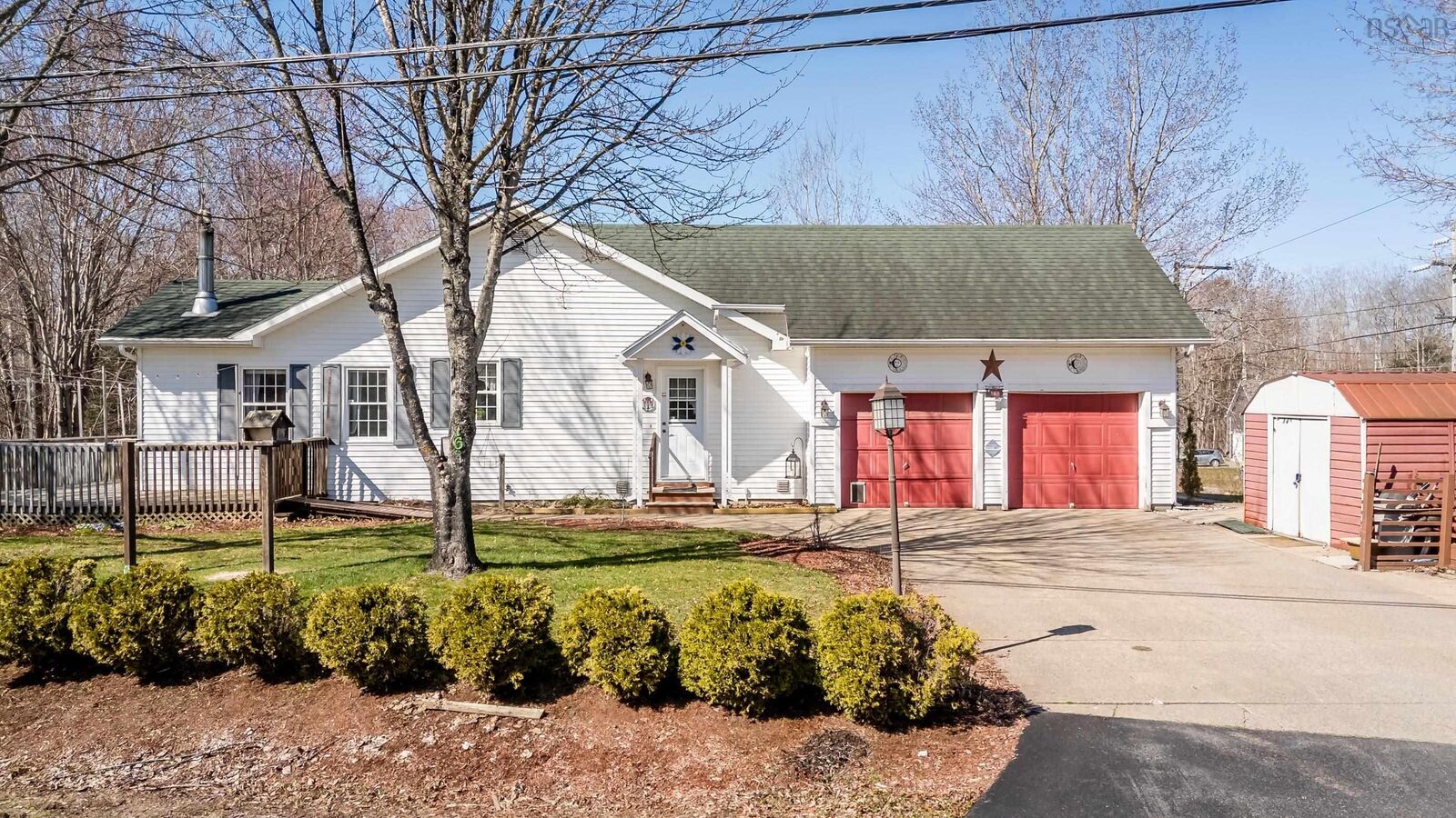 Property Photo:  163 Orchard Street  NS B0P 1E0 