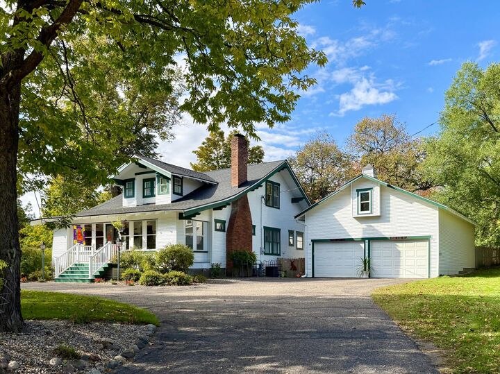 Property Photo:  3308 N Nokomis NE  MN 56308 