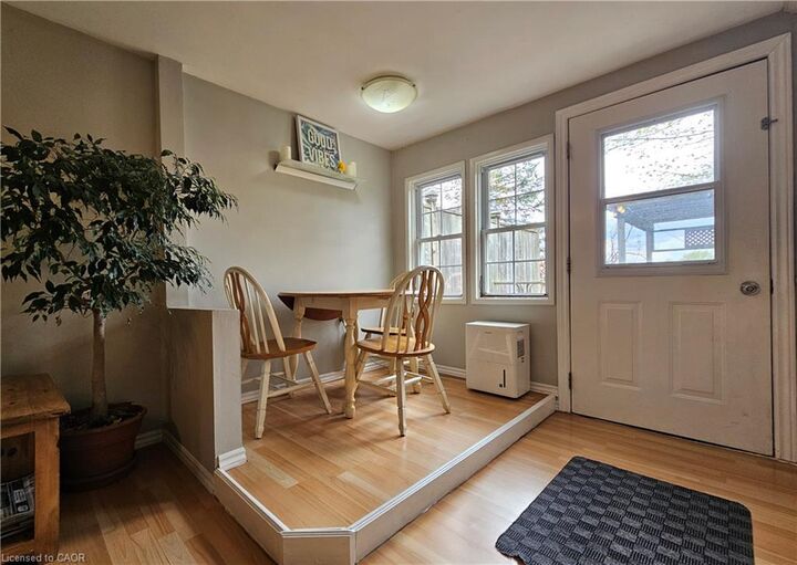 Property Photo:  1323 Queen Street 125  ON N0B 2E0 