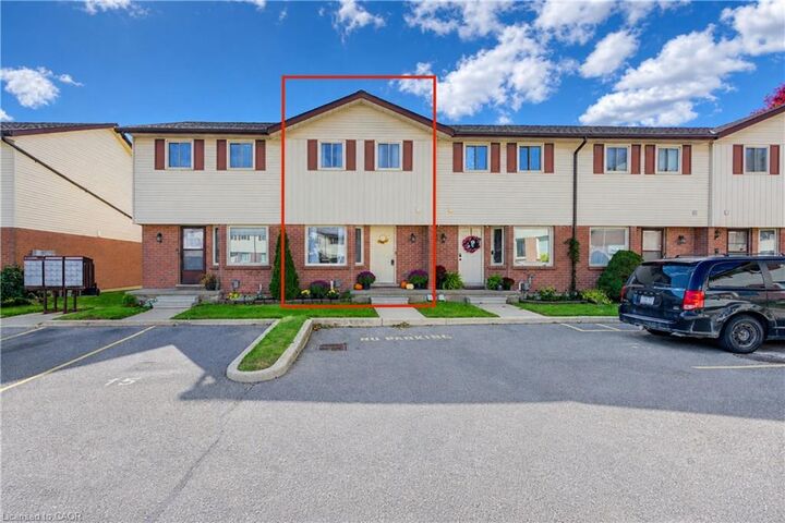 Property Photo:  1093 Nellis Street 9  ON N4T 1P5 