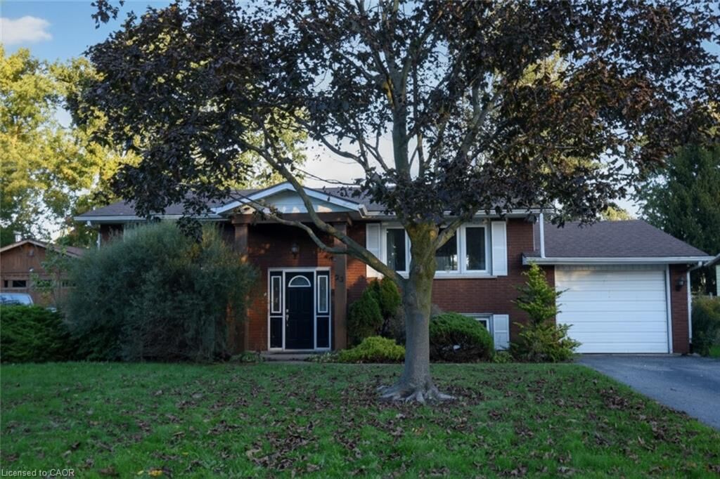 Property Photo:  23 Brelus Drive  ON N1A 2S1 