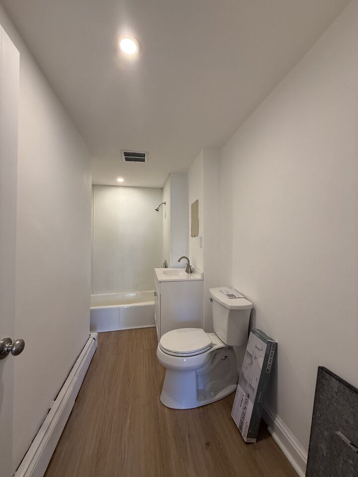 Property Photo:  254 Washington St 1R  MA 01830 
