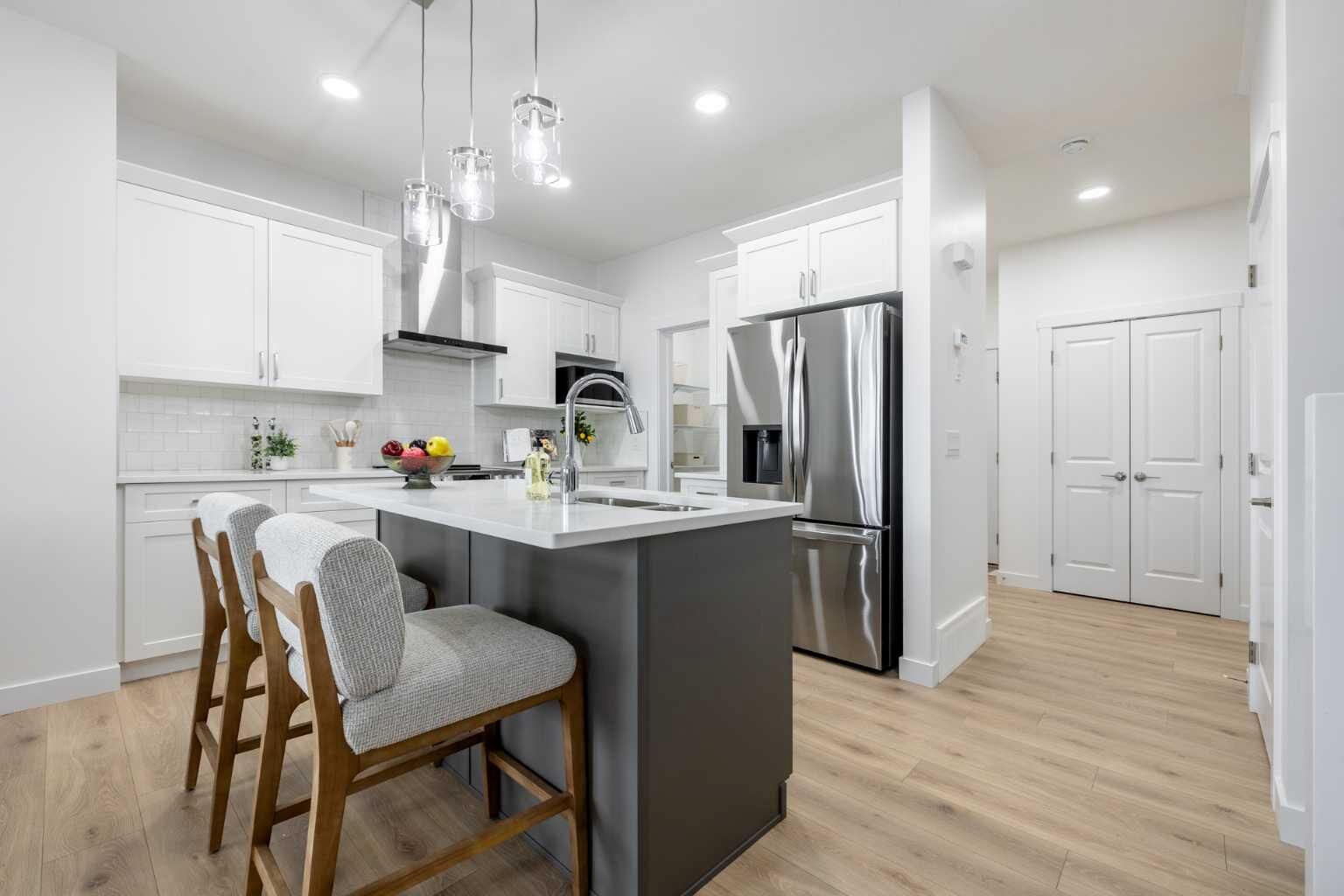 Property Photo:  393 Sora Park SE  AB T3S 1C4 