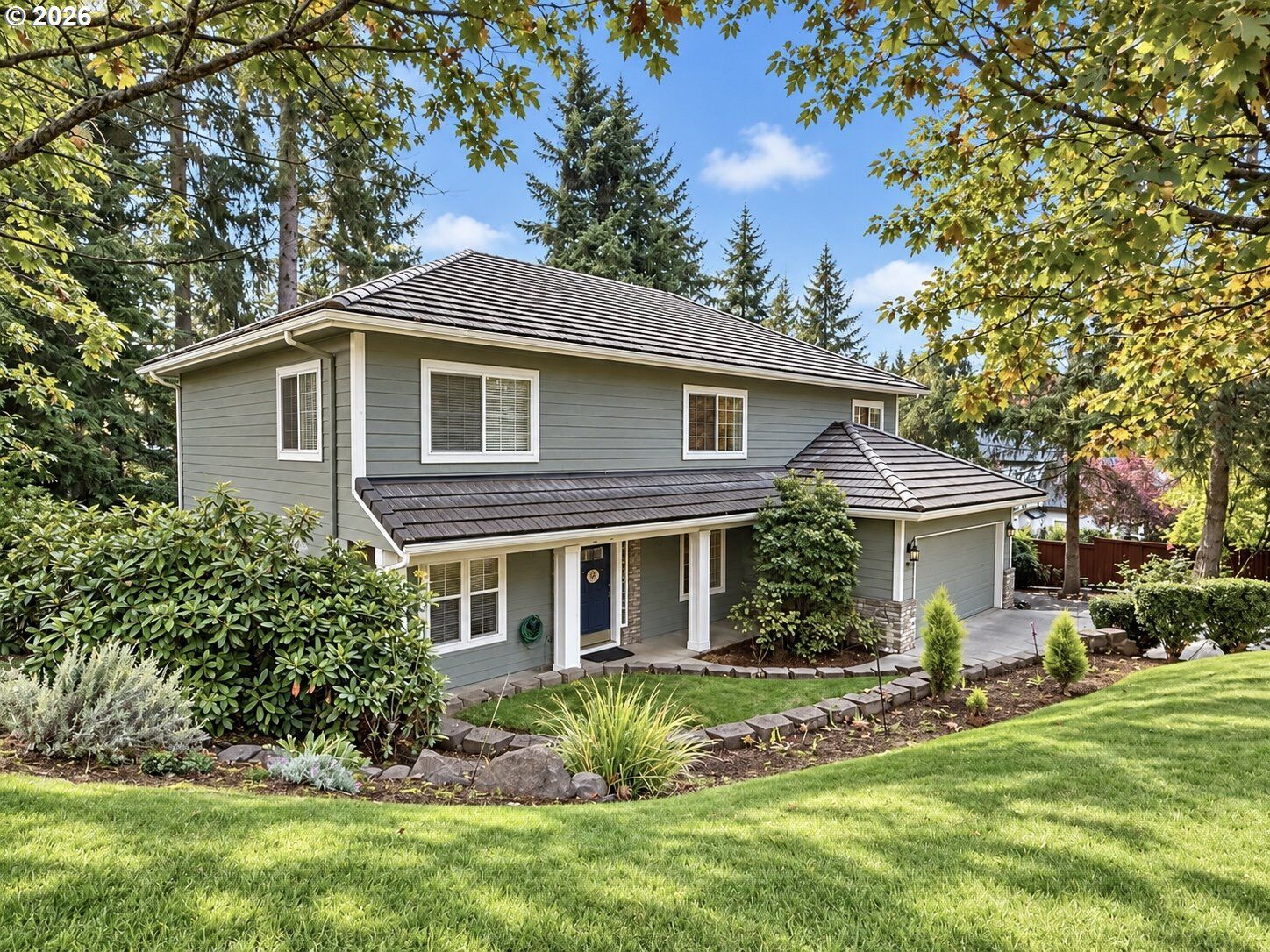 Property Photo: 3293 Southview Dr OR 97405