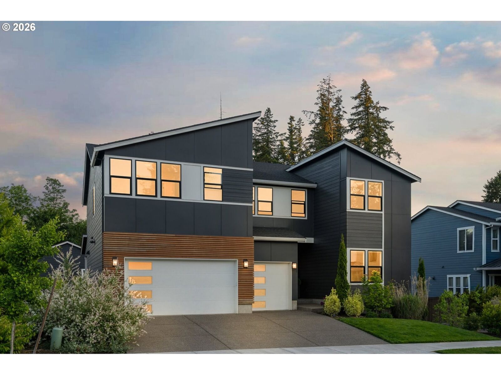 Property Photo:  2763 Dahlia Dr  OR 97068 