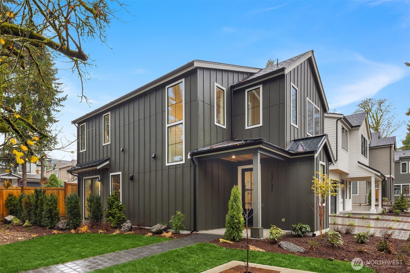 Property Photo: 13131 NE 87th Lane WA 98033