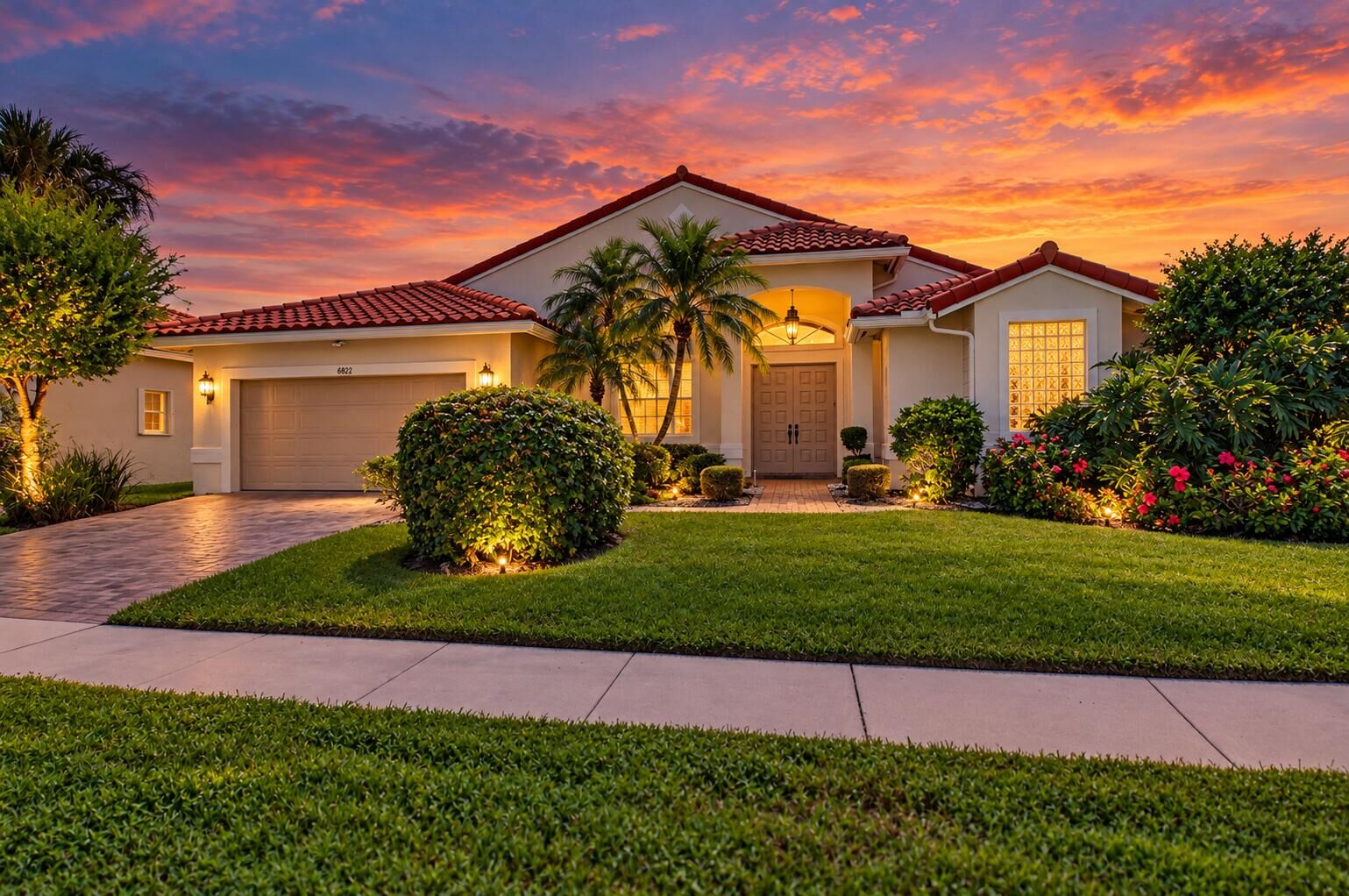 Property Photo:  6802 Treves Way  FL 33437 