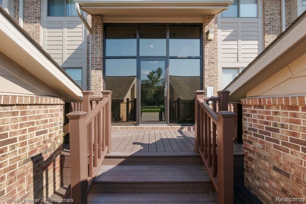 Property Photo: 11817 Sycamore Drive MI 48170