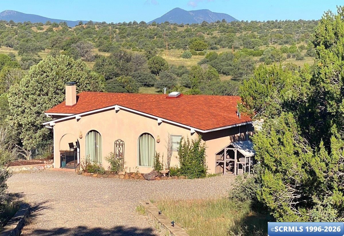 Property Photo:  2213 Johnson Rd  NM 88061 