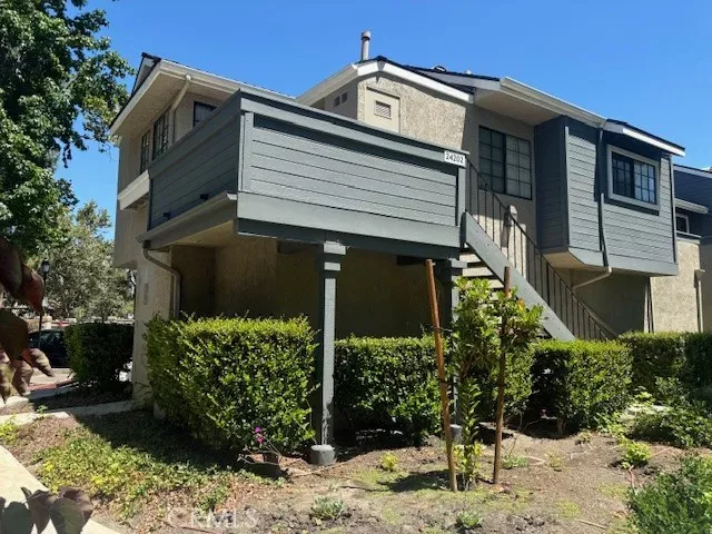 Property Photo: 24202 Avenida De Las Flores CA 92677