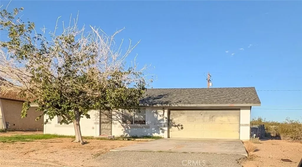 Property Photo:  6938 49 Palms  CA 92277 