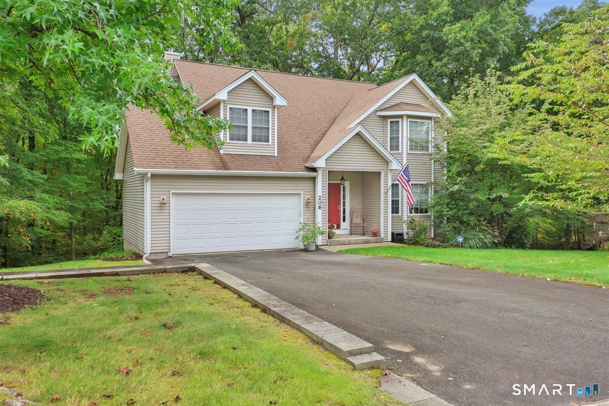 Property Photo:  206 Walek Farms Road  CT 06040 