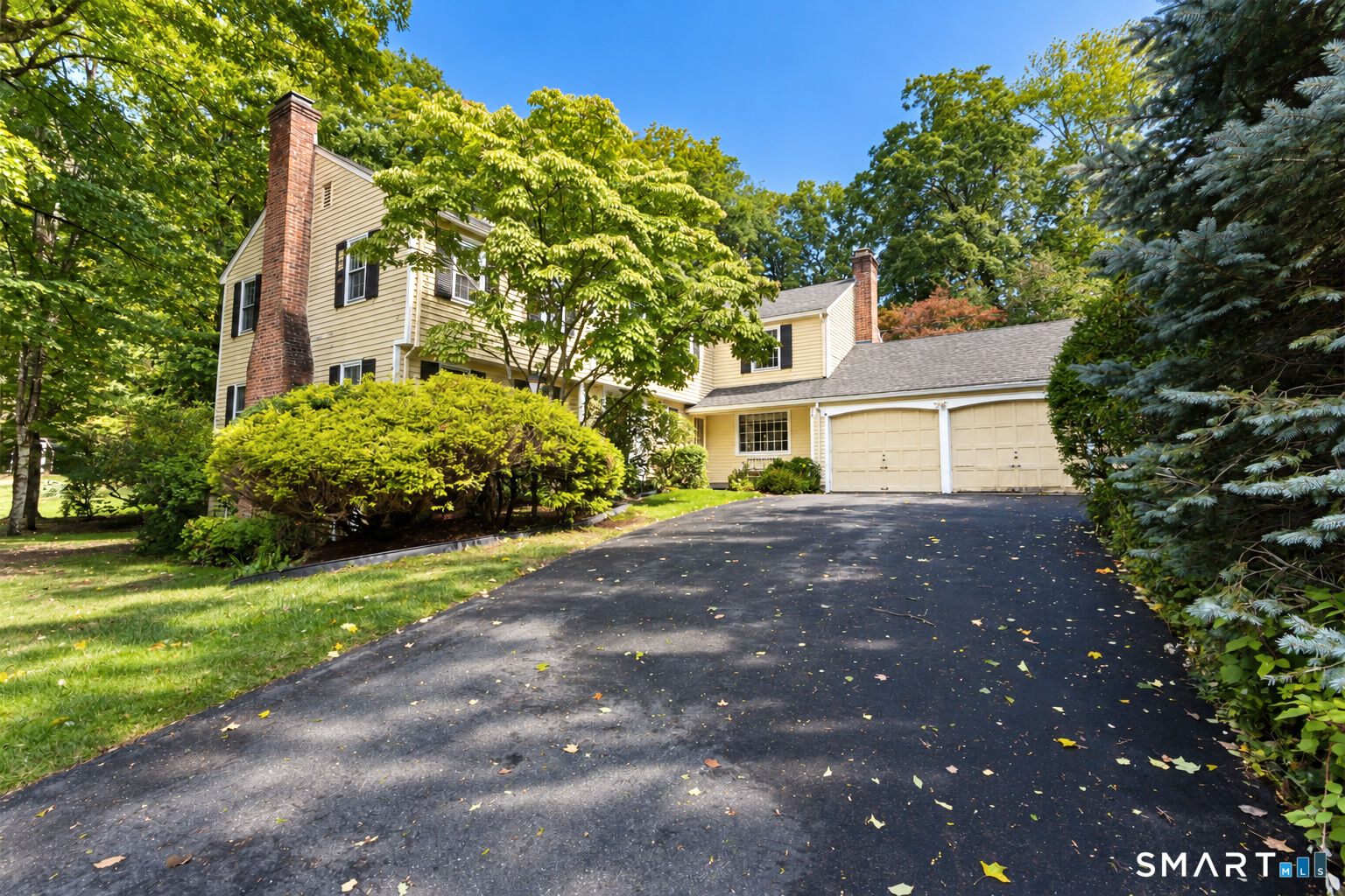 Property Photo:  225 Westmont Street  CT 06117 