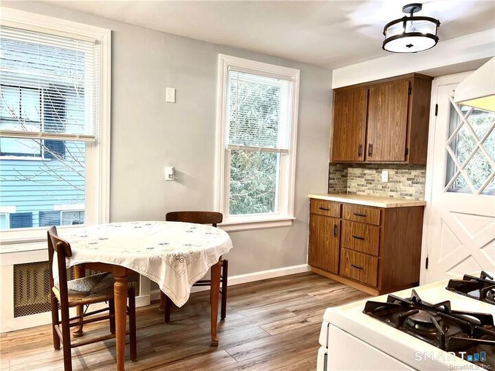 Property Photo:  130 Platt Avenue  CT 06360 