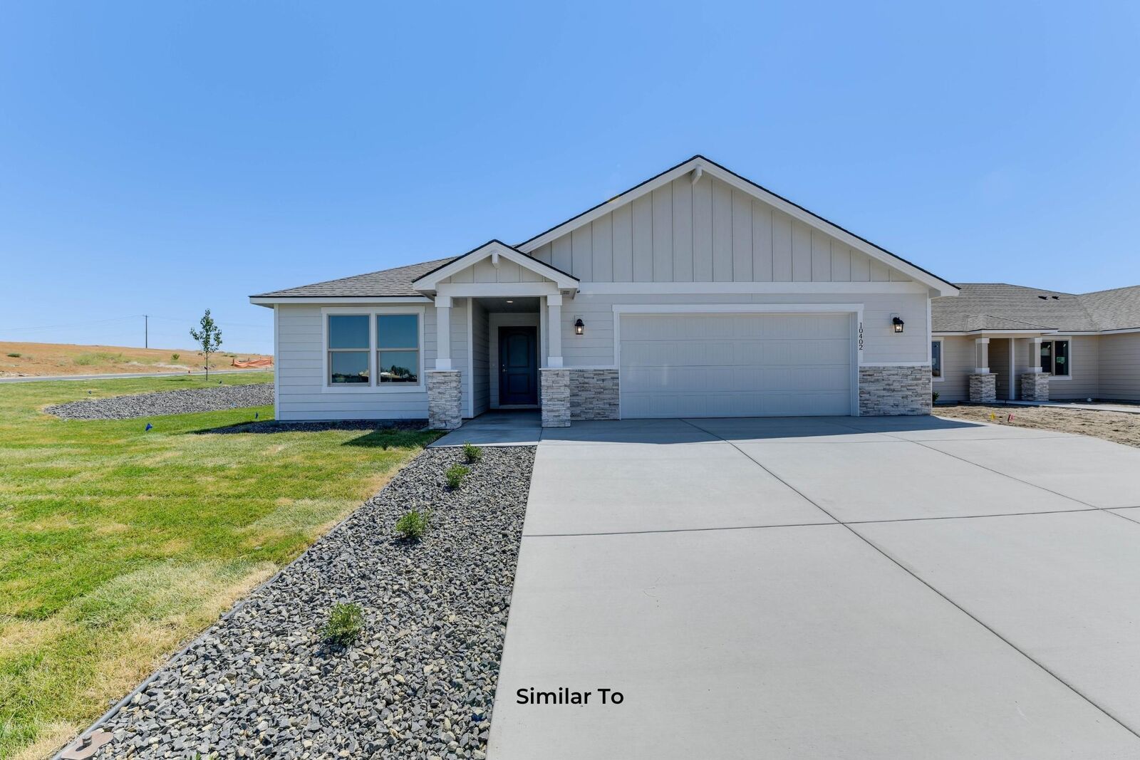 Property Photo: 1421 N High Desert Dr WA 99006