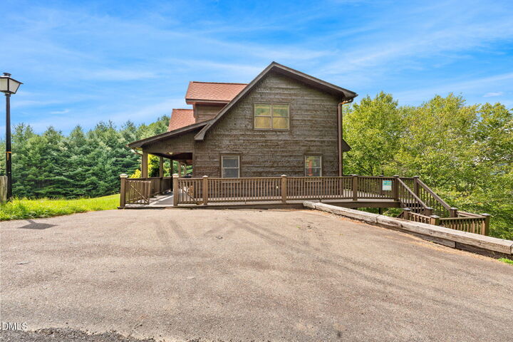 Property Photo:  1003 Deerwood Road  NC 28663 