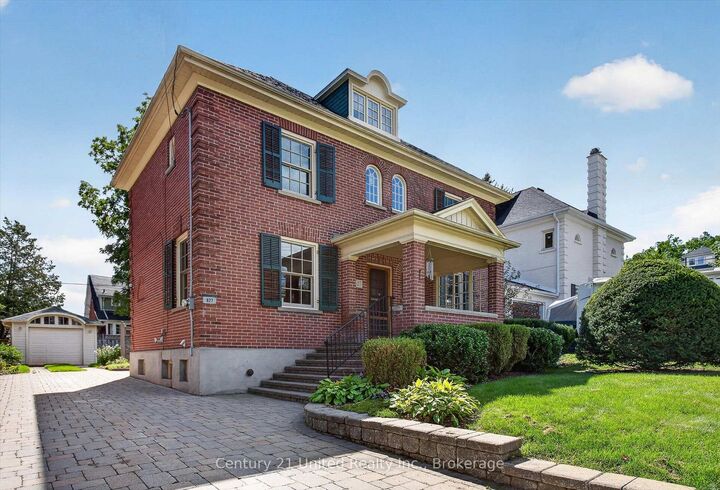 Property Photo:  627 Gilmour Street  ON K9J 4T9 