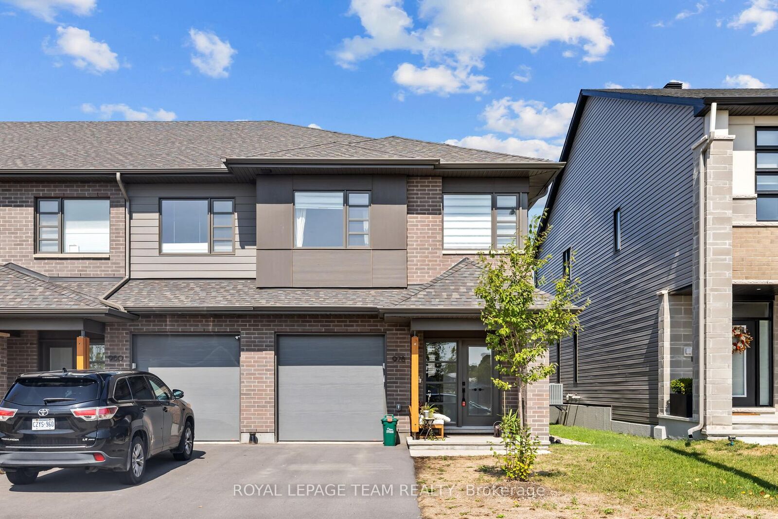 Property Photo:  978 Acoustic Way  ON K4M 0R1 