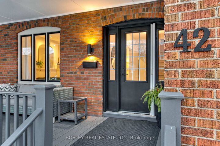 Property Photo:  42 Thurston Road  ON M4S 2V7 