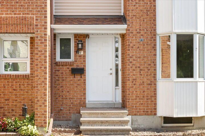 Property Photo:  2F Castlebrook Lane  ON K2G 5E2 