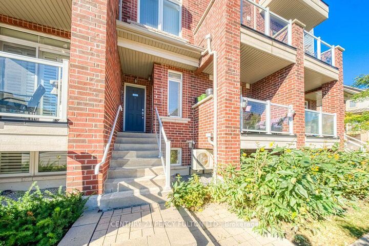 Property Photo:  2604 William Jackson Drive 84  ON L1X 0E4 