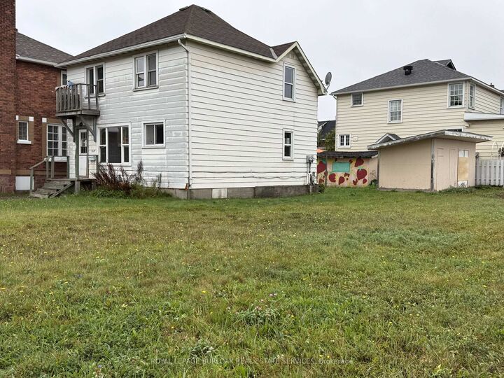 Property Photo:  169 Huron Street  ON P6A 1R2 