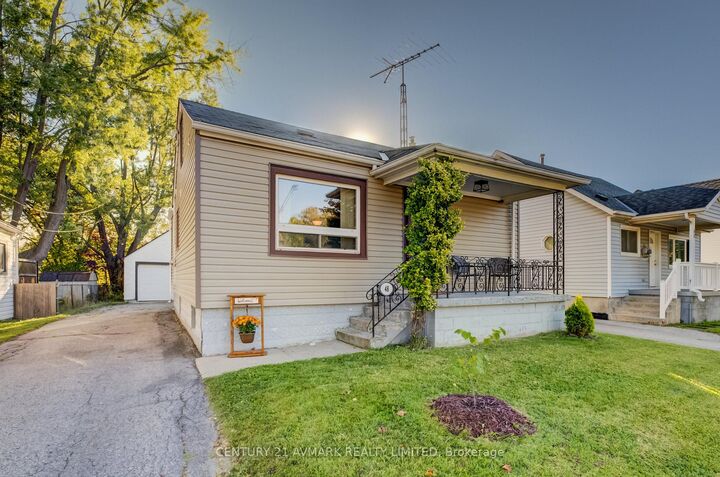 Property Photo:  48 Dunkirk Road  ON L3B 2N6 
