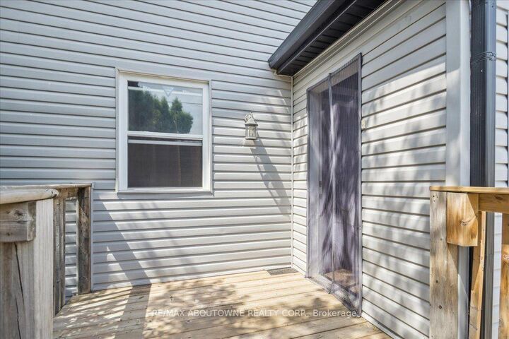 Property Photo: 33 North Street ON L2R 2S3