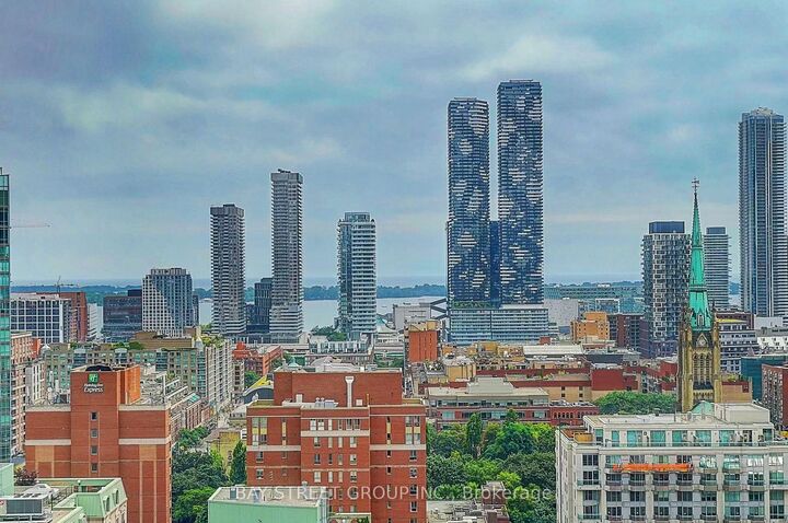 Property Photo:  100 Queen Street E 2511  ON M5C 0B5 