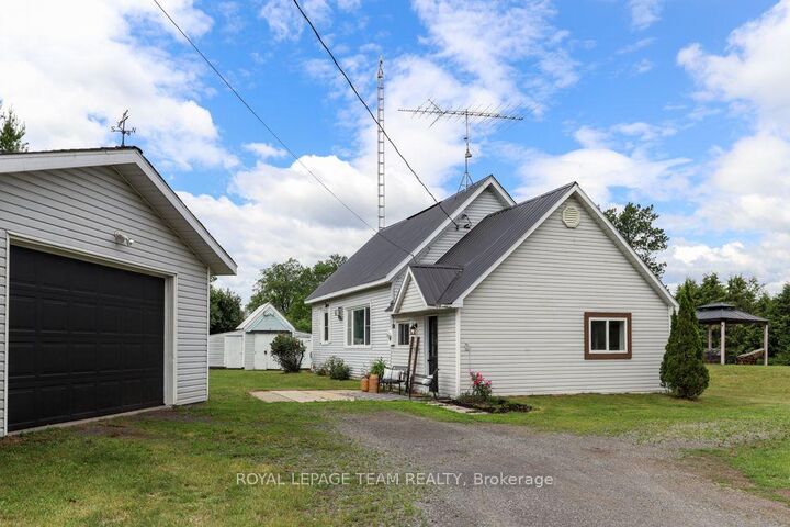 Property Photo:  6774 McLeansville Road  ON K0E 1X0 