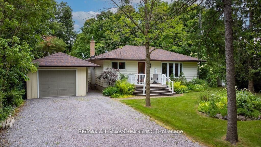 Property Photo:  690 Post Road  ON K0L 2X0 
