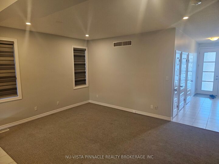 Property Photo:  2039 Cedarpark Drive  ON N5X 0N2 