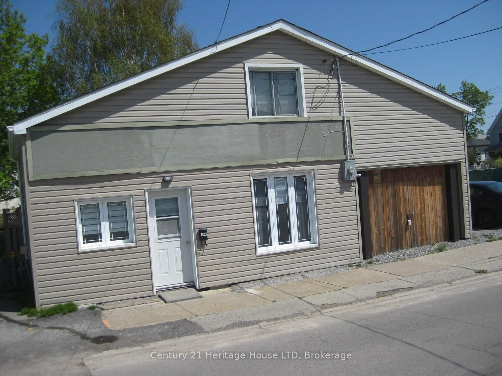 Property Photo:  104 Fraser Street  ON L3K 1E4 