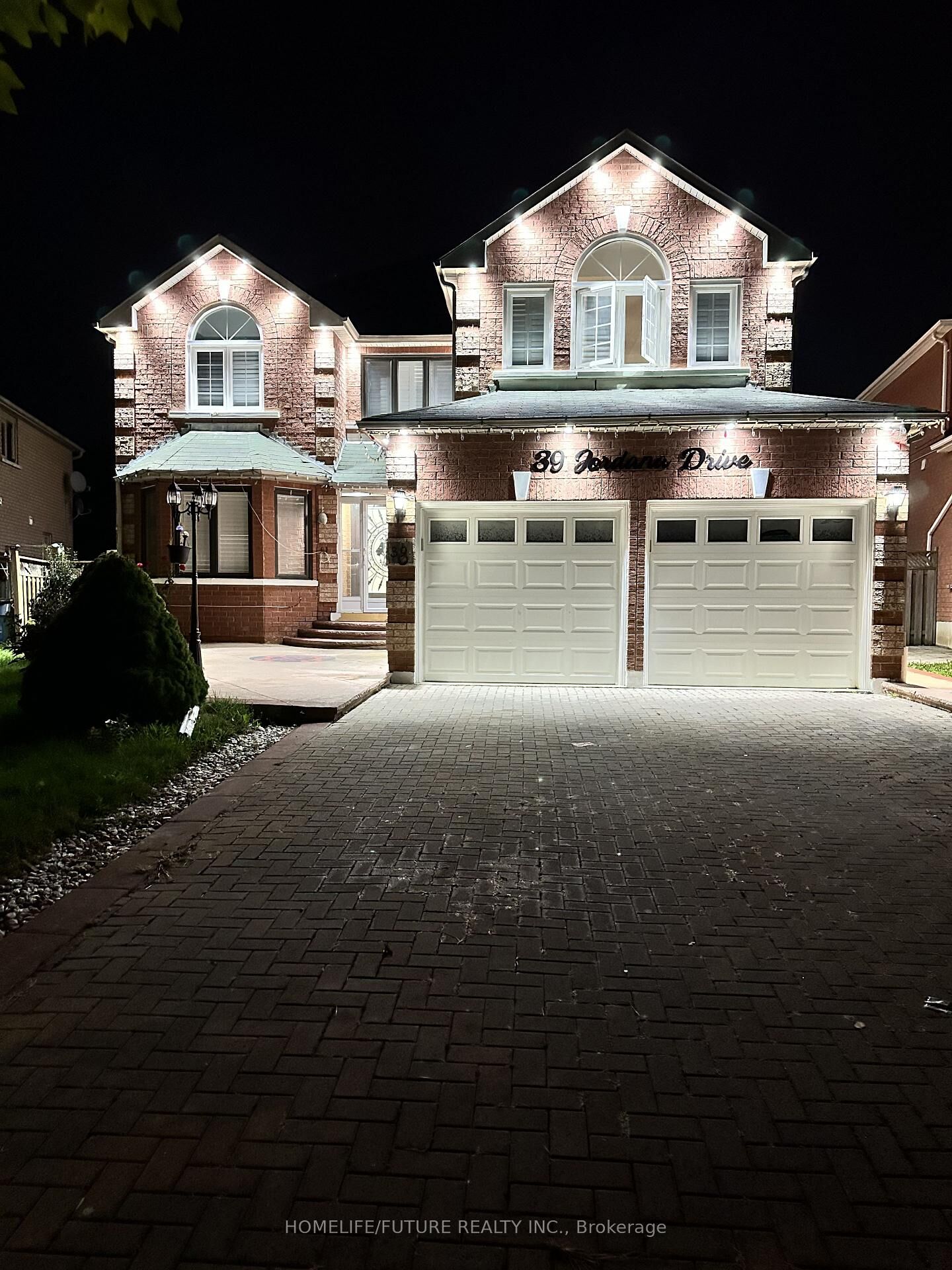 Property Photo:  39 Jordana Drive Bsmt  ON L3S 3N8 