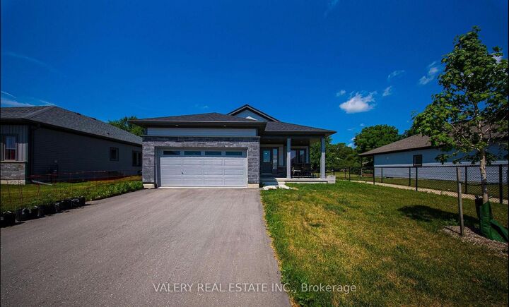 Property Photo: 142 Ellen Street ON N0G 1B0