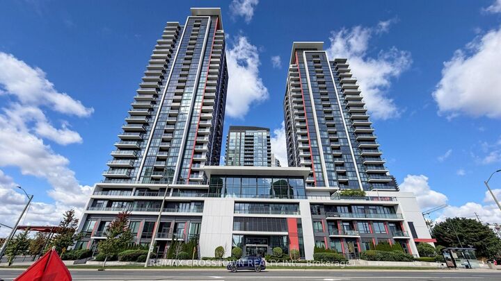 Property Photo:  75 Eglinton Avenue W 402  ON L5R 0E5 