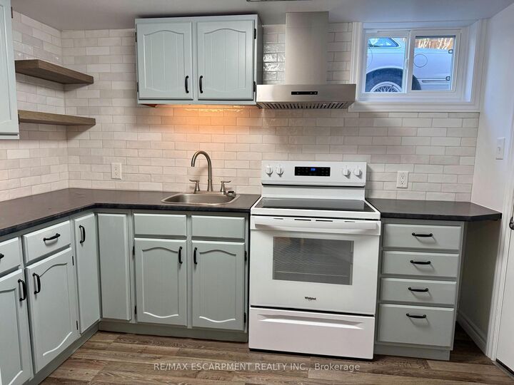 Property Photo:  904 Maple Avenue Basement  ON L8K 1L4 