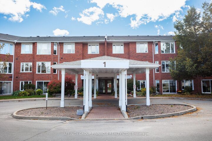 Property Photo:  1 Heritage Way 206  ON K9V 5P9 
