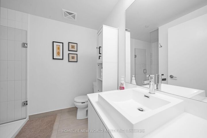 Property Photo:  251 Manitoba Street 412  ON M8Y 0C7 