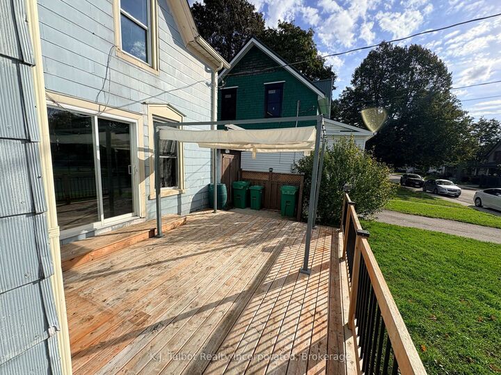 Property Photo: 101-103 Bruce Street E ON N7A 1S8